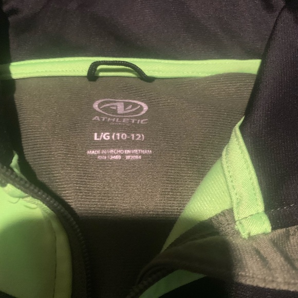 Boys Classic Jogger Set Green/Black glow in the dark jogger jacket Size 10/12 - Picture 3 of 8